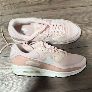 Women's Nike Air Max DH8010-600 Light Pink Sneakers - Size 10.5